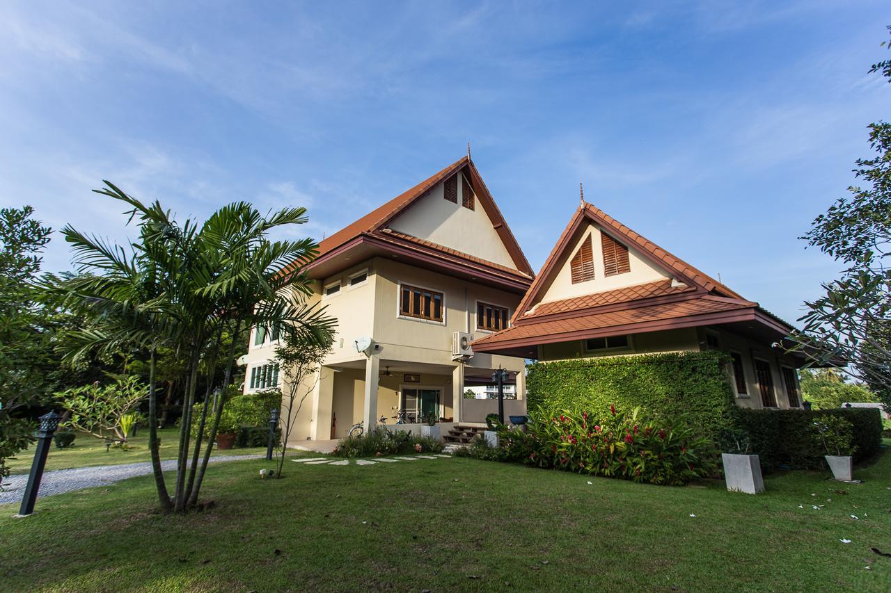 Thararin Villa Ban Doem Bang Экстерьер фото